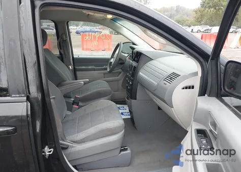 2009 Dodge Grand Caravan Se z USA, uszkodzony, nr VIN 2D8HN44E79R575699